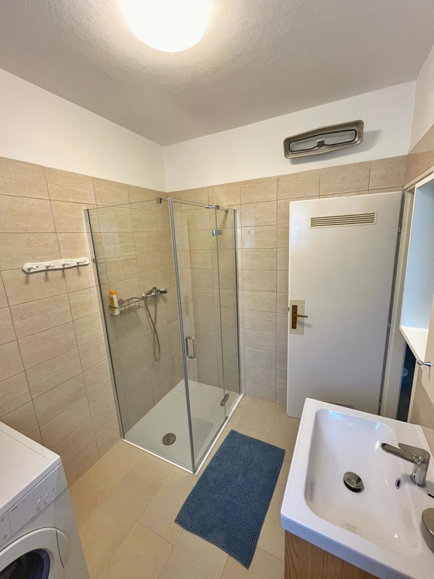 Apartment Nino In Pula Exterior photo